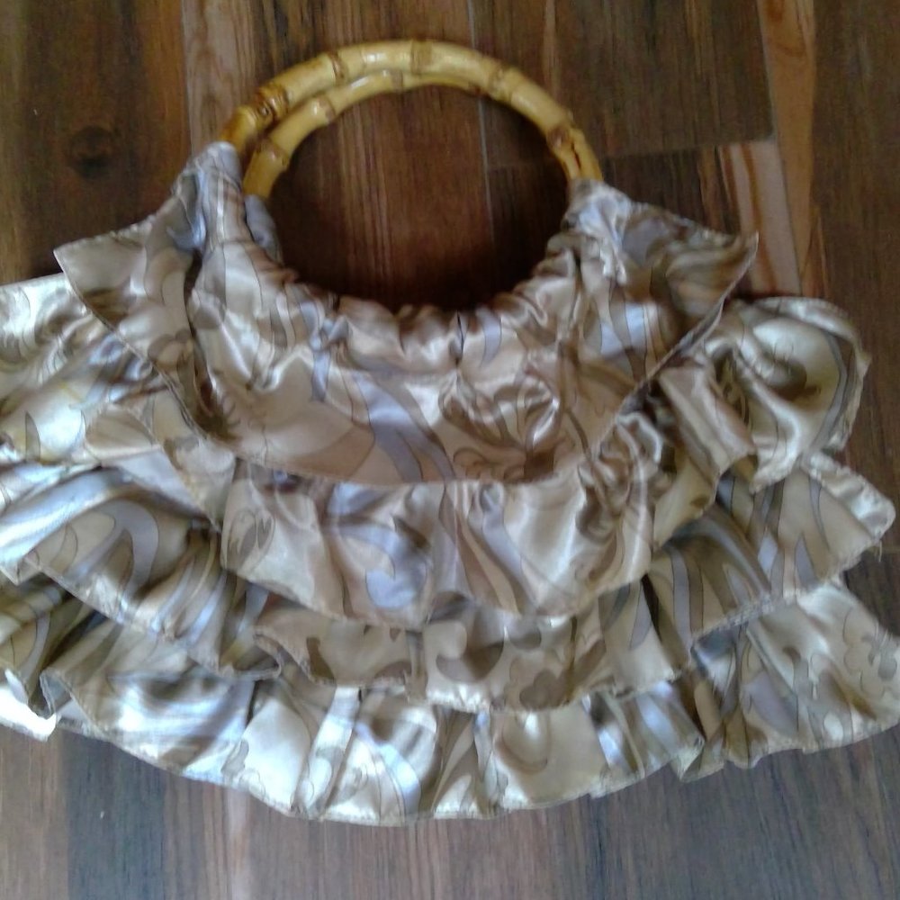 Feminine satin casual bag